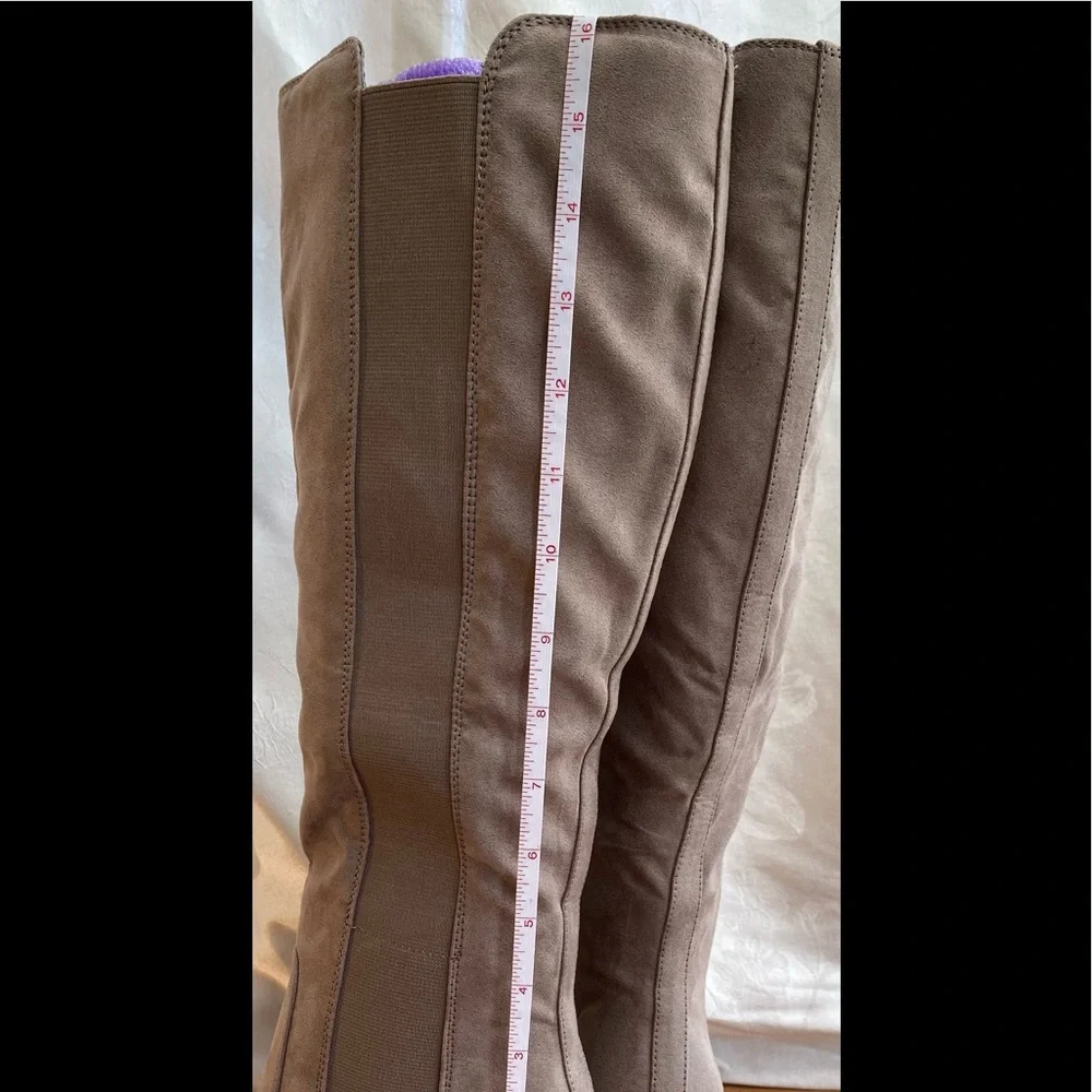 SOFT VEGAN LEATHER HEELED ZIPPER BOOTS - Picture 12 of 16